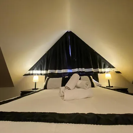 Olympia Guest house *