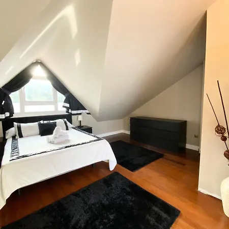 Atenea كاسترو أورديالس