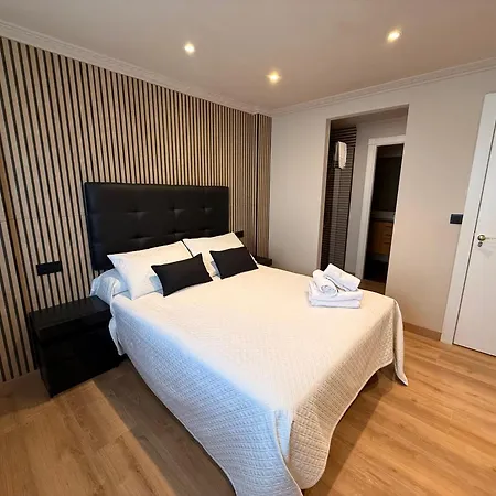 Atenea Castro-Urdiales