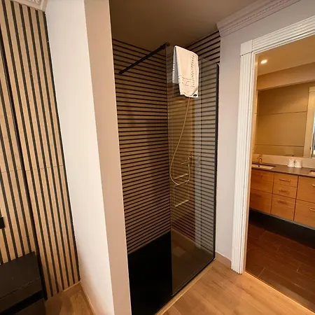 بيت ضيافة Atenea كاسترو أورديالس