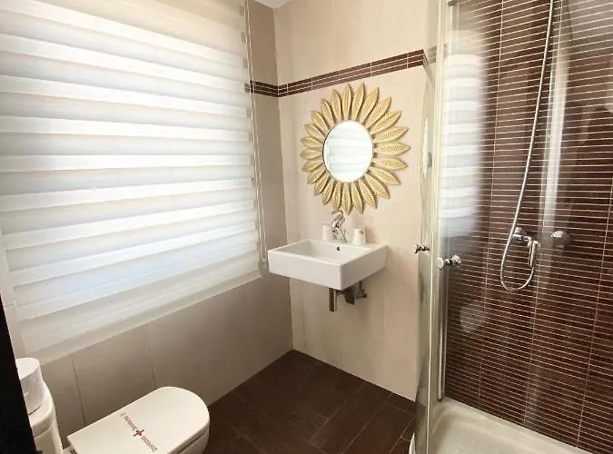 Atenea Гостевой дом Кастро-Урдиалес